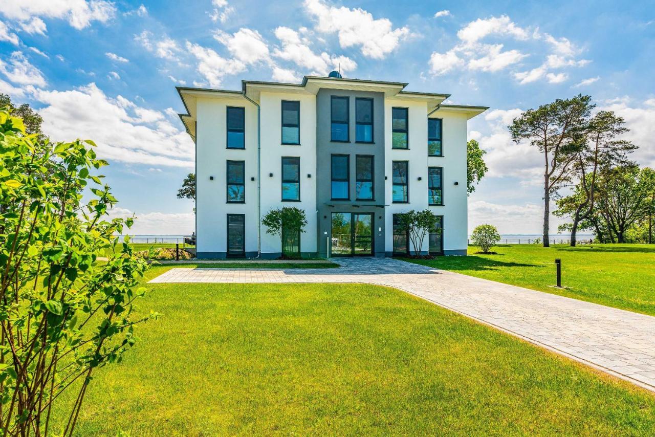 Terrassenwohnung "Treibholz" - Oase Am Haff Garz  Экстерьер фото